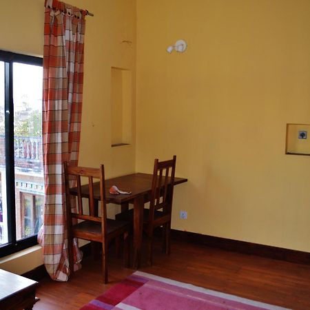 Hotel Swiss Dakshinkali Oda fotoğraf